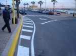 El Ayuntamiento de Vinaròs acondiciona la rotonda de entrada al puerto para mejorar la circulación