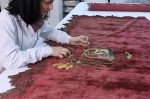 La Luz de las Imágenes concluye la restauración de un frontal de altar y una mitra de Vinaròs