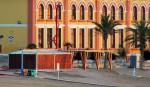 El tripartito gasta 8.800 euros en una pérgola para la Biblioplatja
