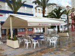 Restaurantes del paseo de Vinaròs instalan ya las terrazas uniformes